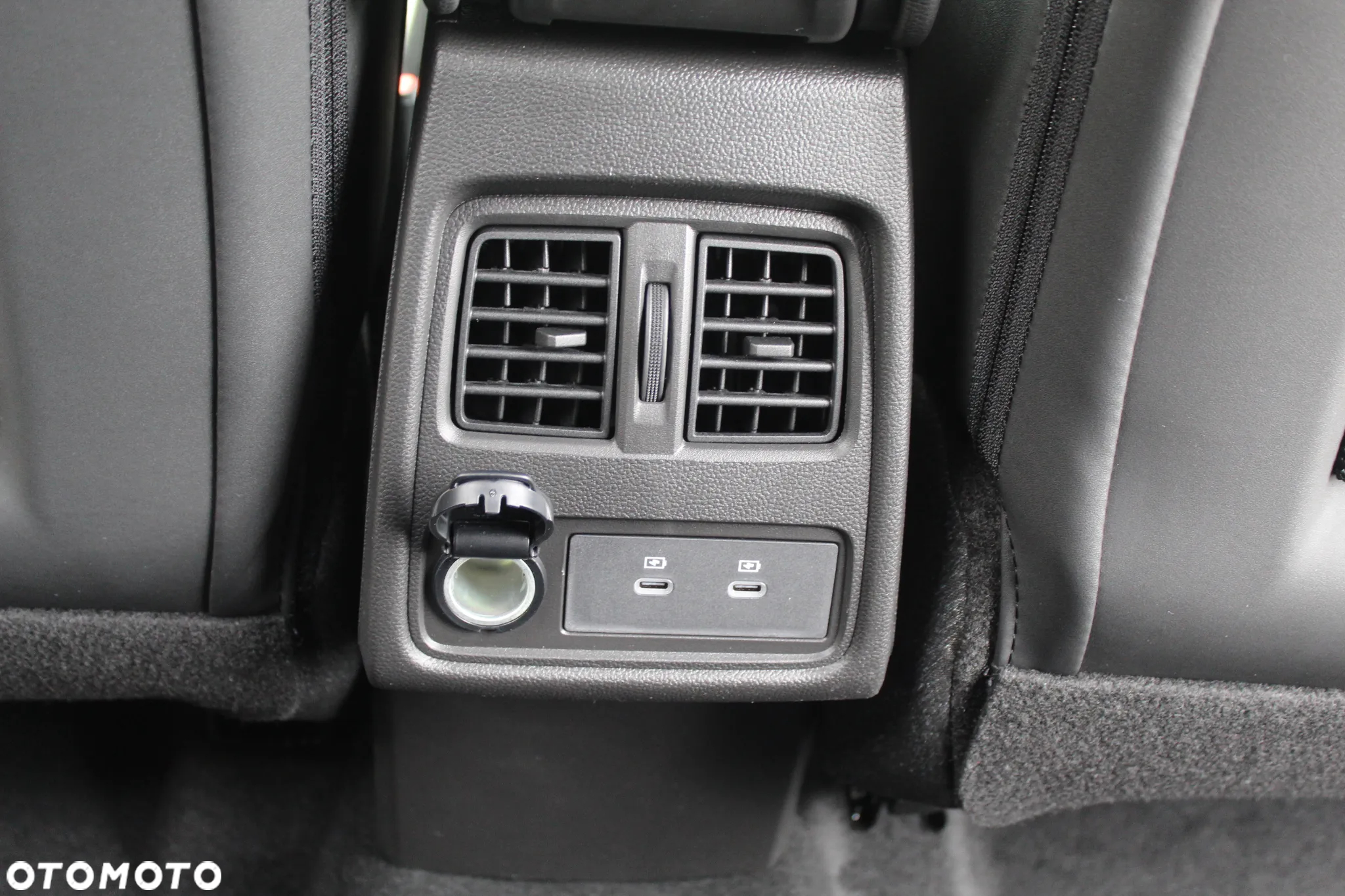 Mitsubishi ASX 1.3 mHEV Intense Style Cold DCT - 11