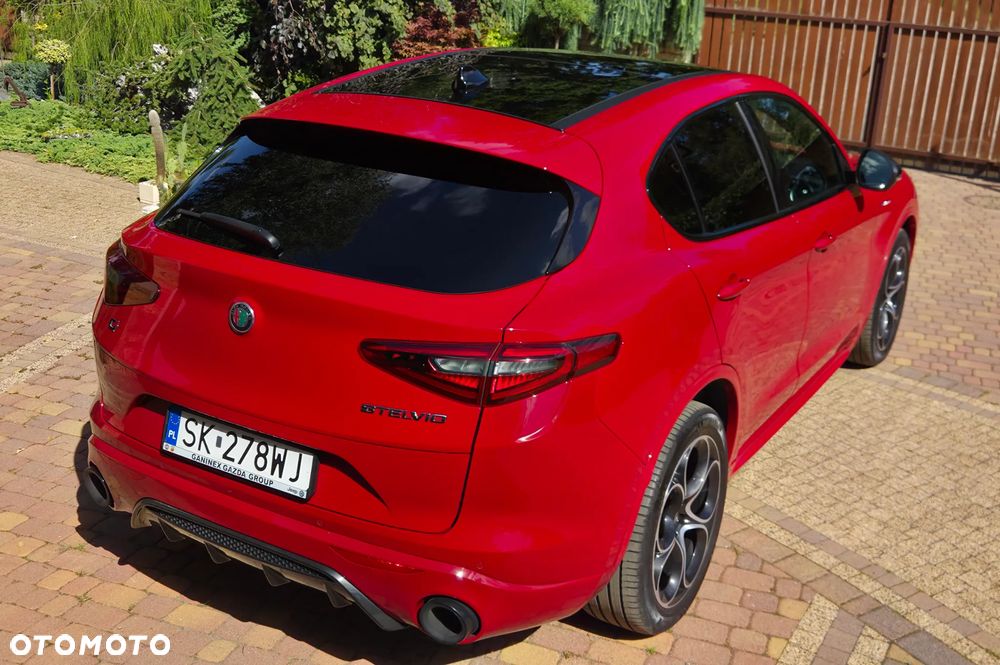 Alfa Romeo Stelvio 2.0 Turbo Veloce Q4 - 2
