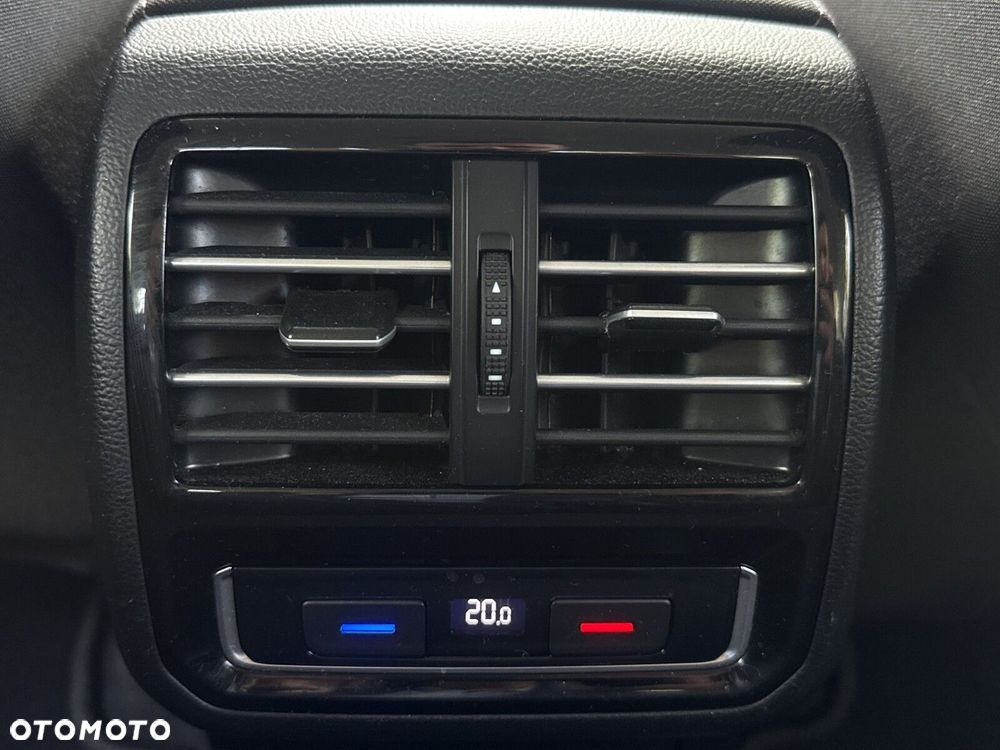Volkswagen Passat 1.4 TSI BMT ACT Comfortline - 36