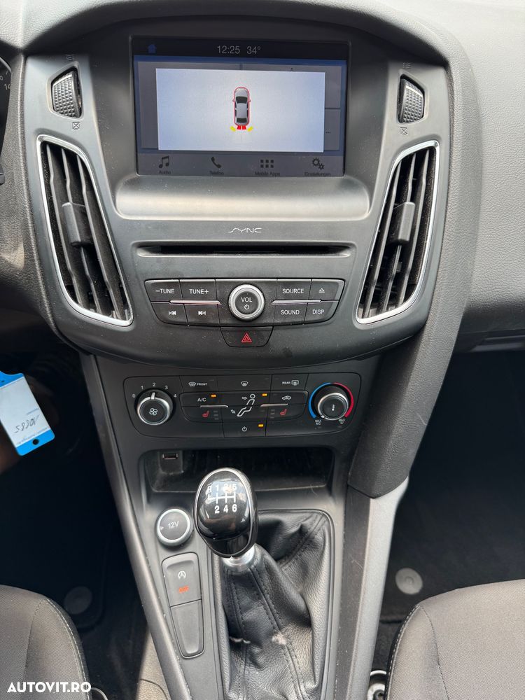 Ford Focus 1.0 EcoBoost Trend Edition - 6