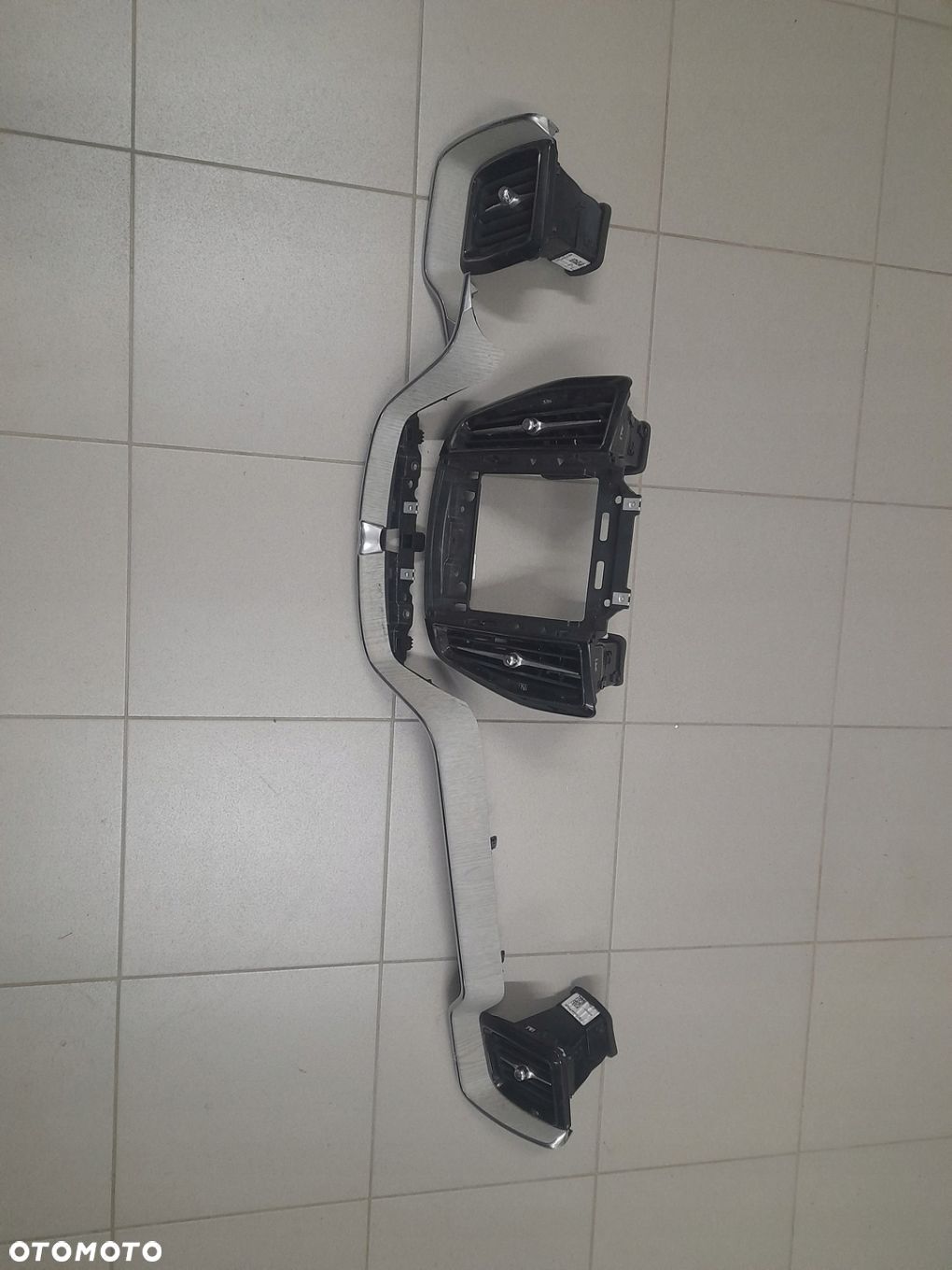 DEKOR DEKORY KONSOLI VOLVO XC60 II INSCRYPTION DREWNO 2018R W-WA - 1