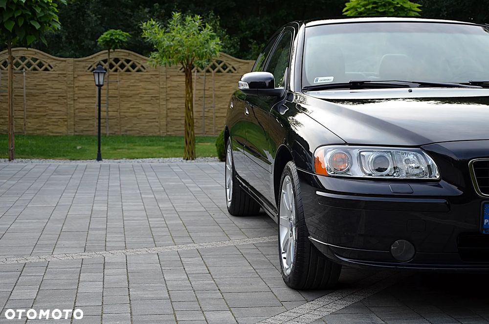Volvo S60 2.4D Summum - 10
