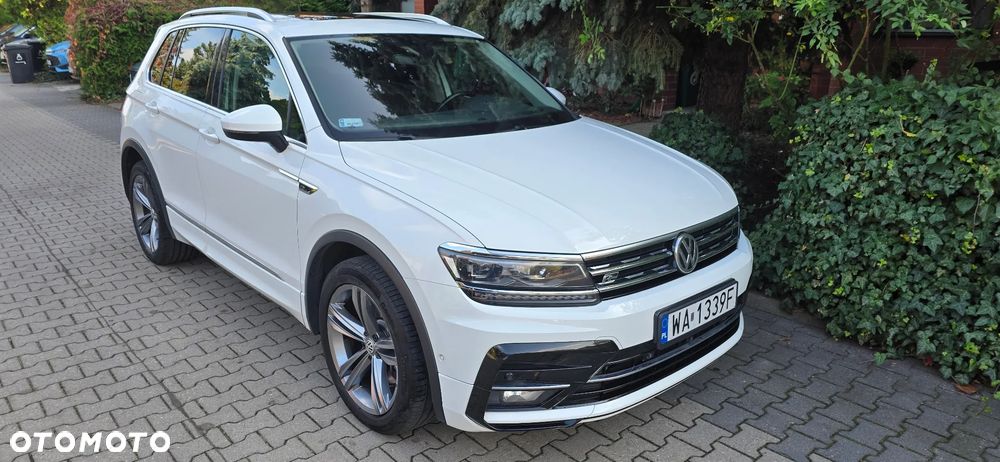 Volkswagen Tiguan - 1