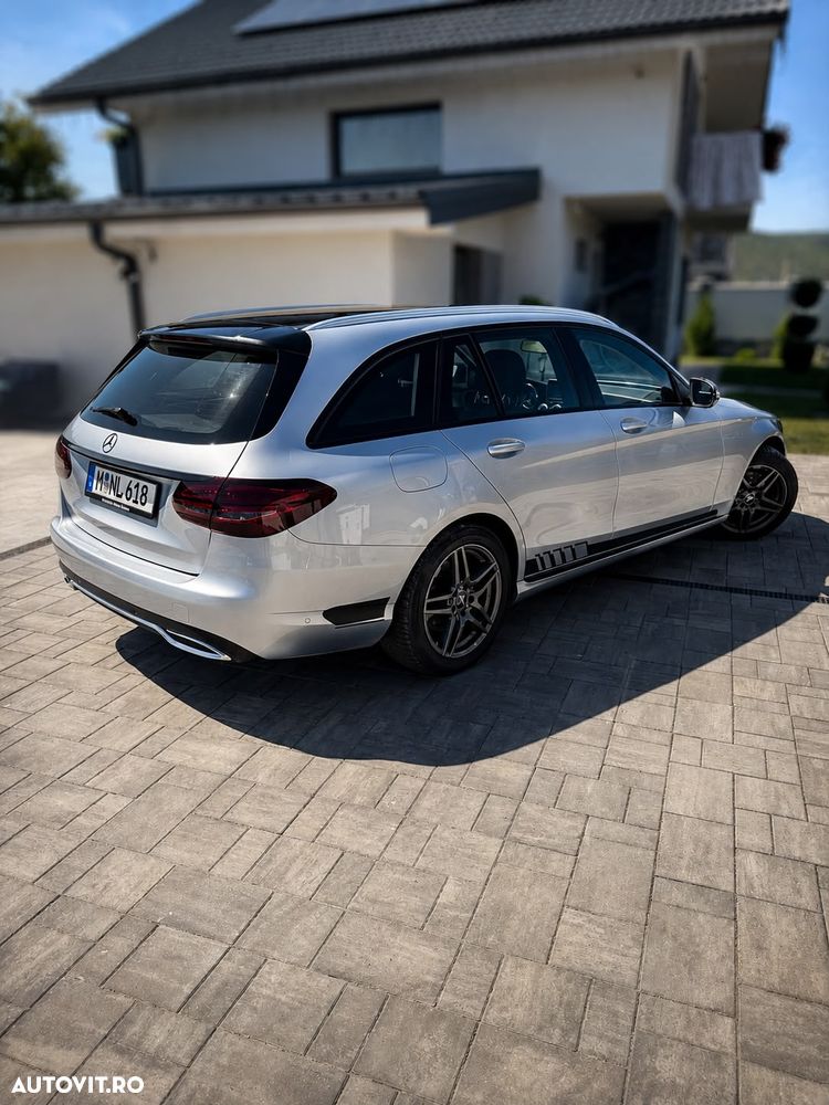 Mercedes-Benz C 250 d T-Modell Aut - 2