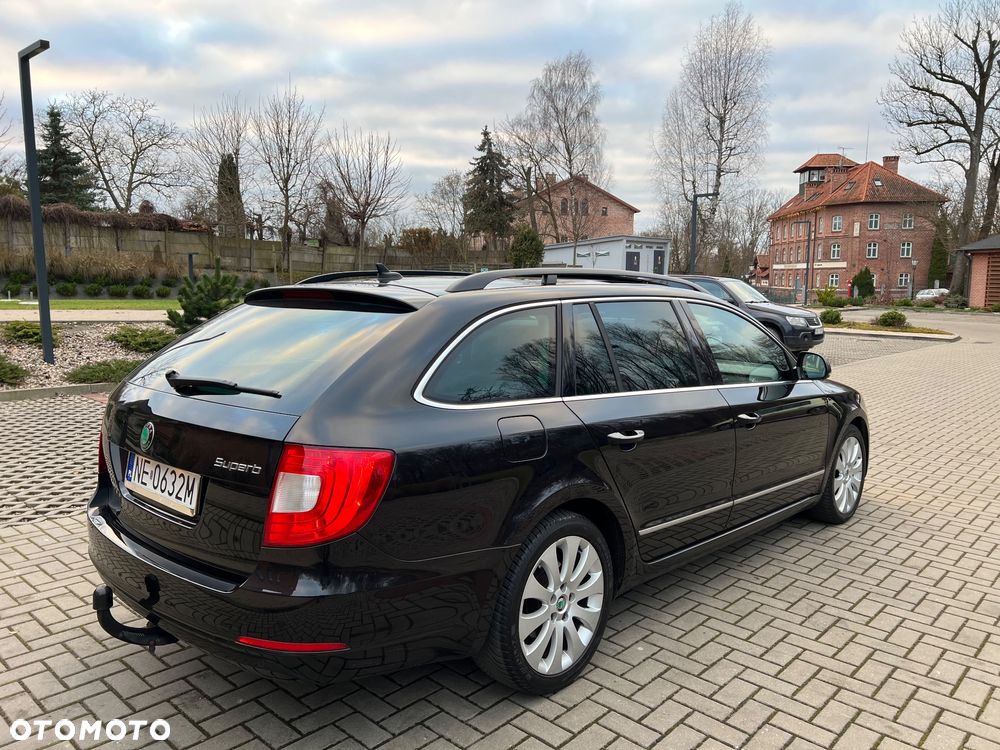Skoda Superb 2.0 TDI DSG Elegance - 11