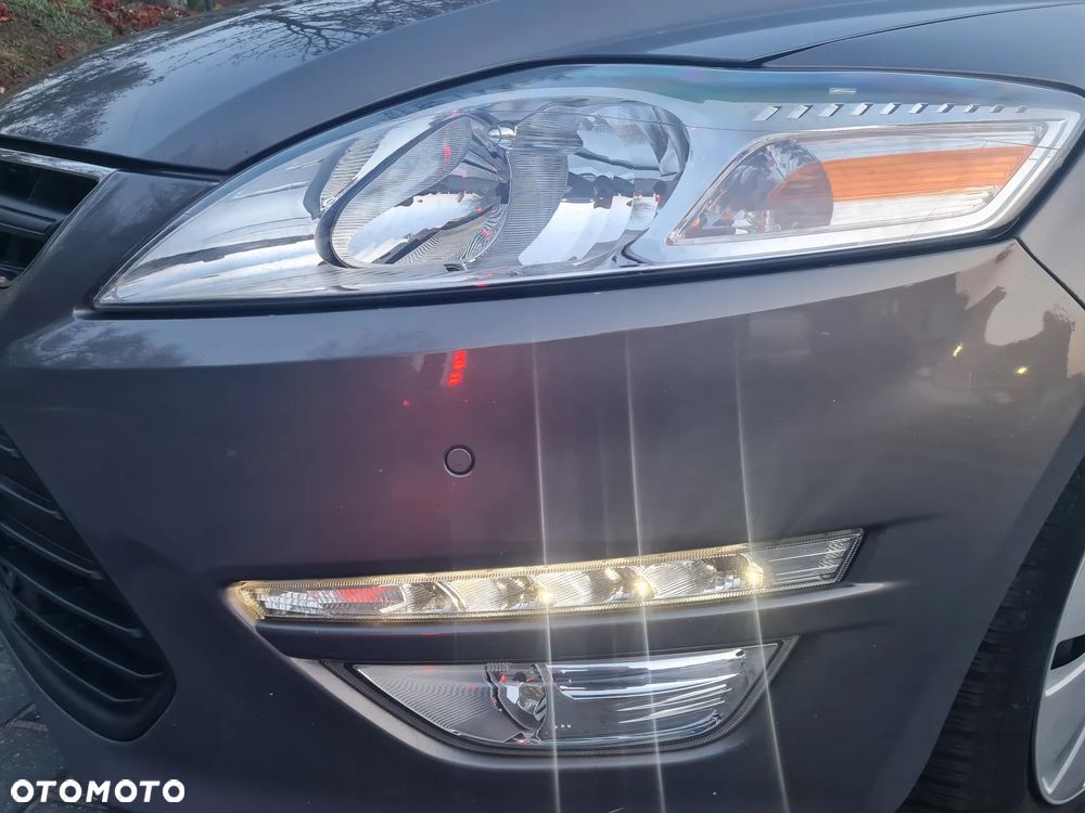 Ford Mondeo 2.0 TDCi Champions Edition - 8