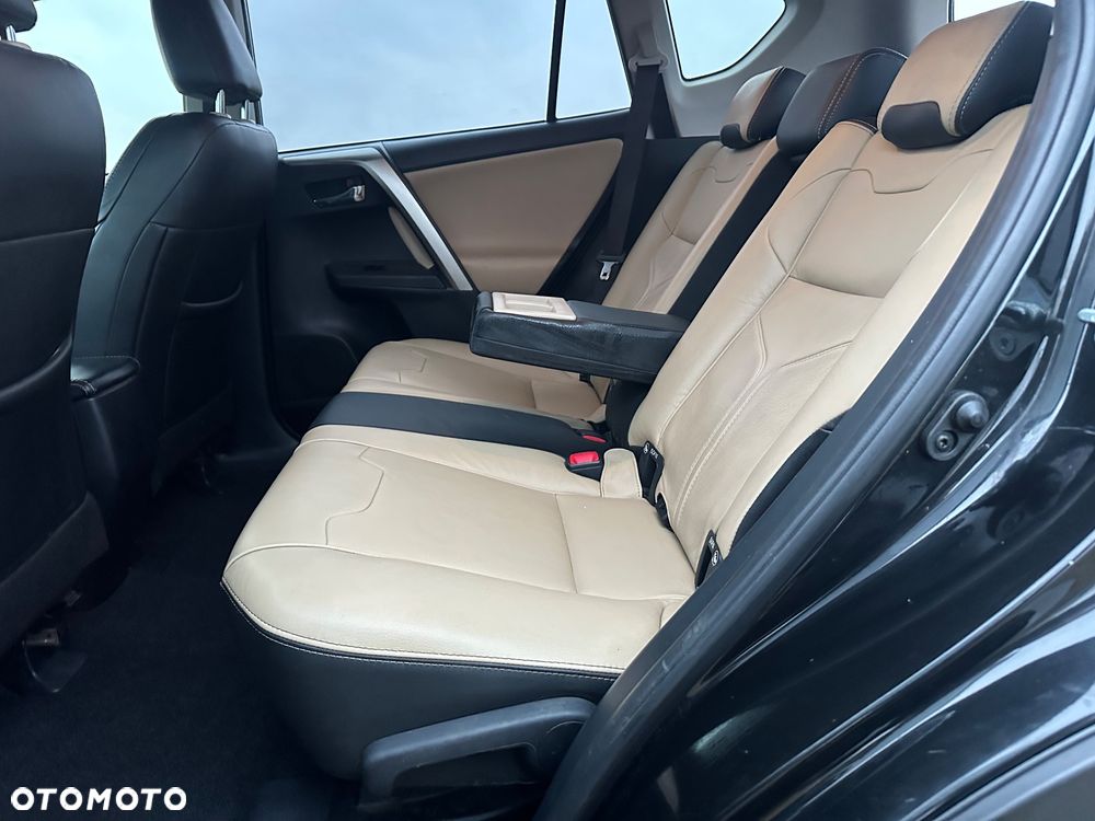 Toyota RAV4 2.2 D-4D 4x4 Edition S - 18