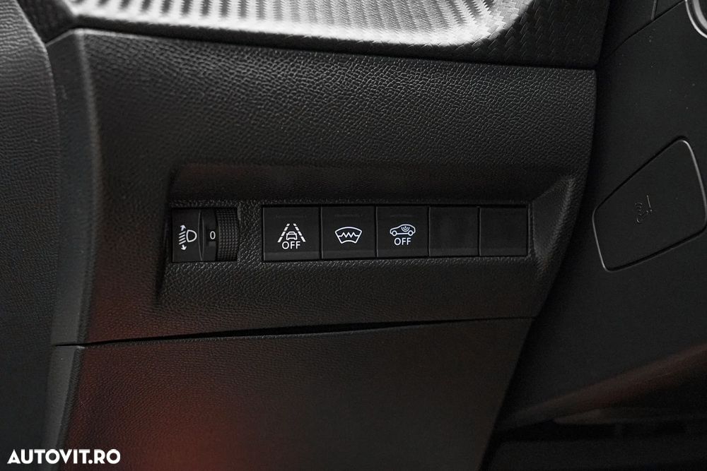 Peugeot 2008 1.5 BlueHDI EAT8 STT Allure Pack - 24