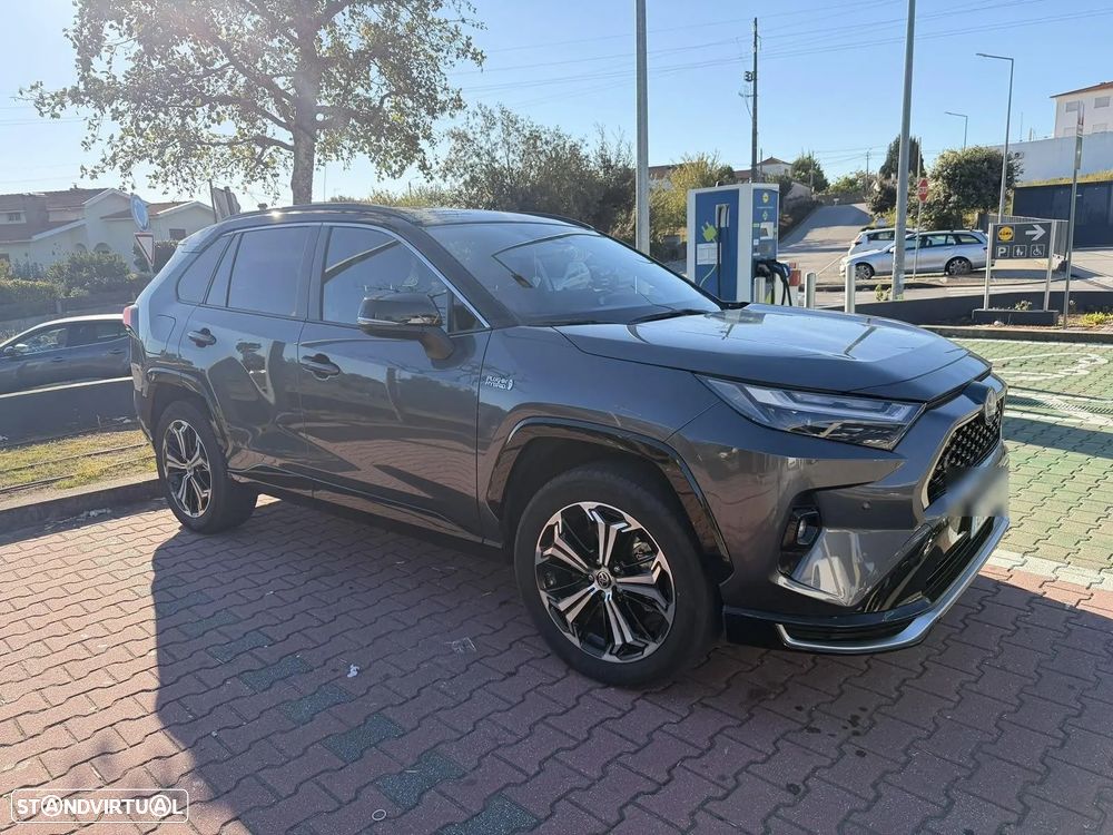 Toyota Rav4 2024 photo 3