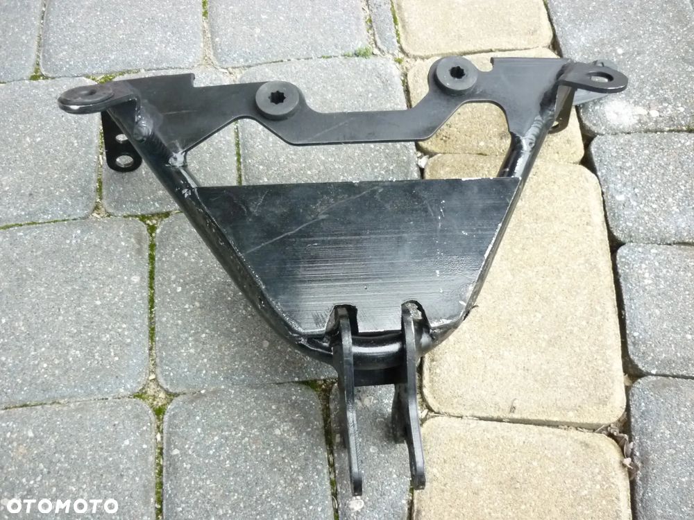 Stelaż lampy Suzuki GSX R 600 K5 - 6