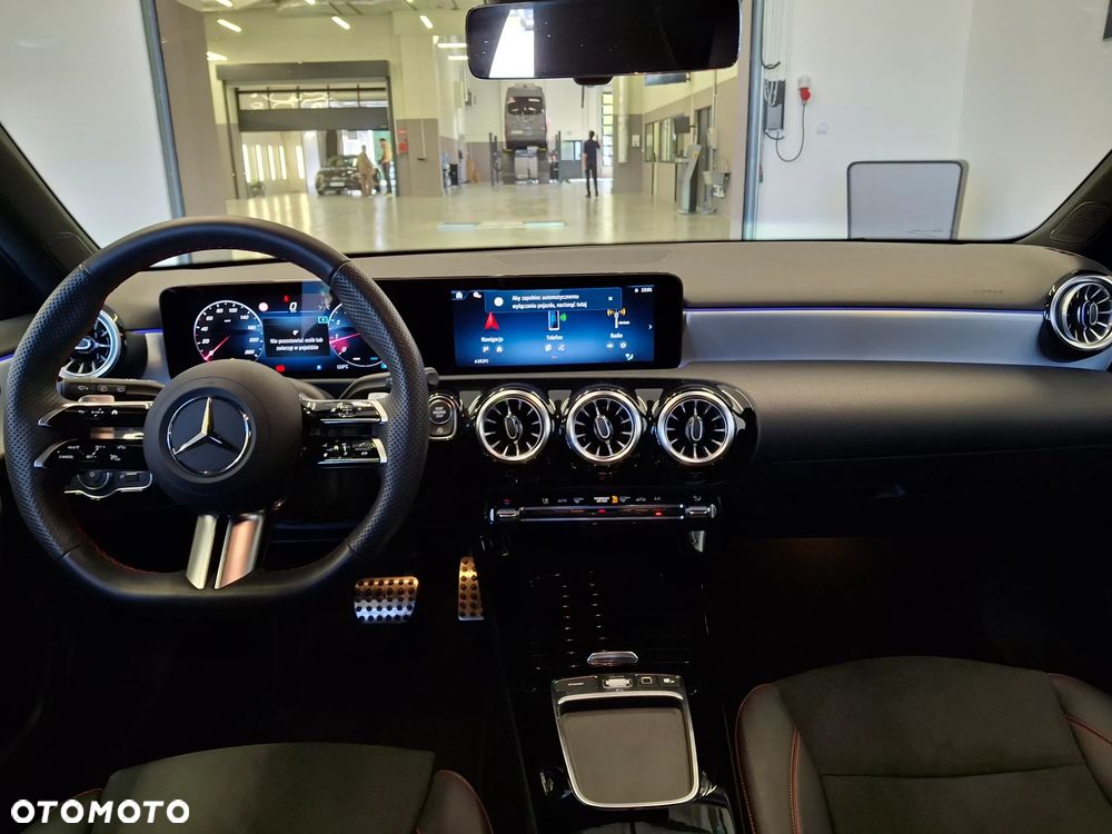 Mercedes-Benz Klasa A 200 AMG Line 7G-DCT - 19