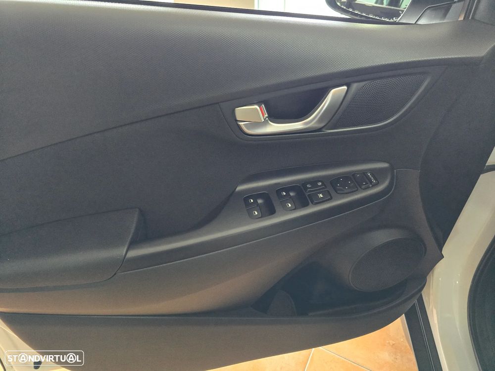 Hyundai Kauai 1.6 GDi HEV Premium (TT)+Pack Plus - 9