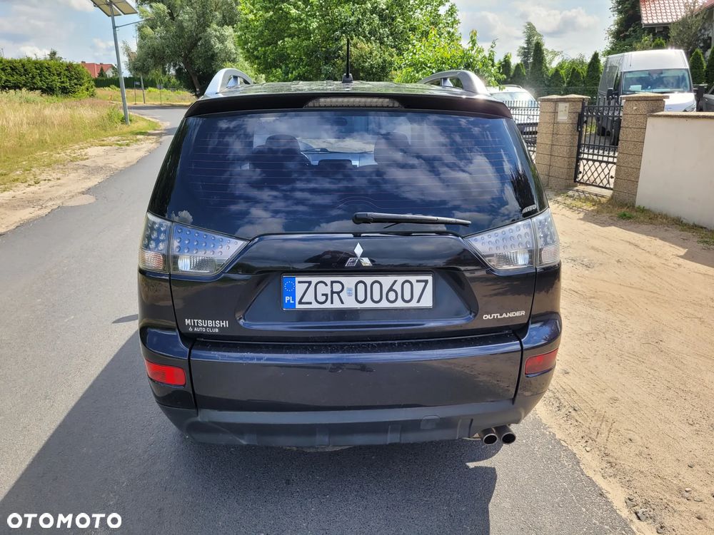 Mitsubishi Outlander 2.0 DI-D 4WD Invite - 15