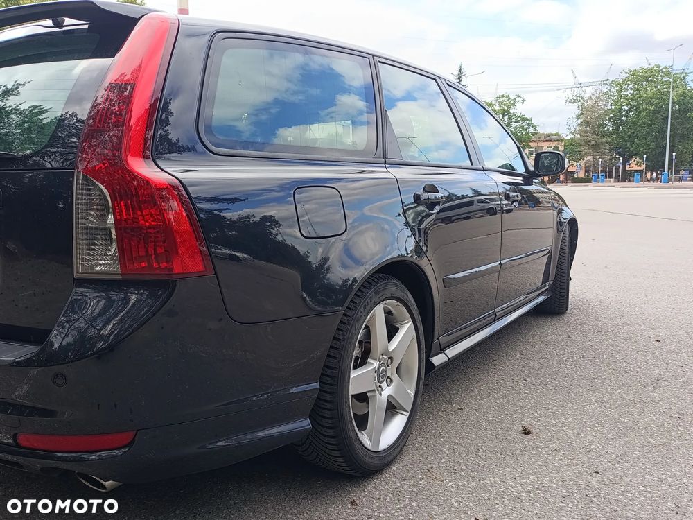 Volvo V50 D5 R-Design Kinetic - 25