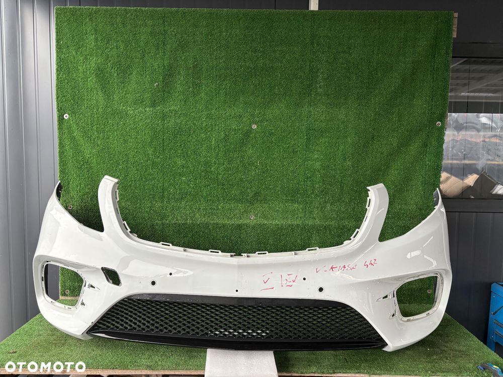 Mercedes V Klasa 447 AMG zderzak przedni - 1