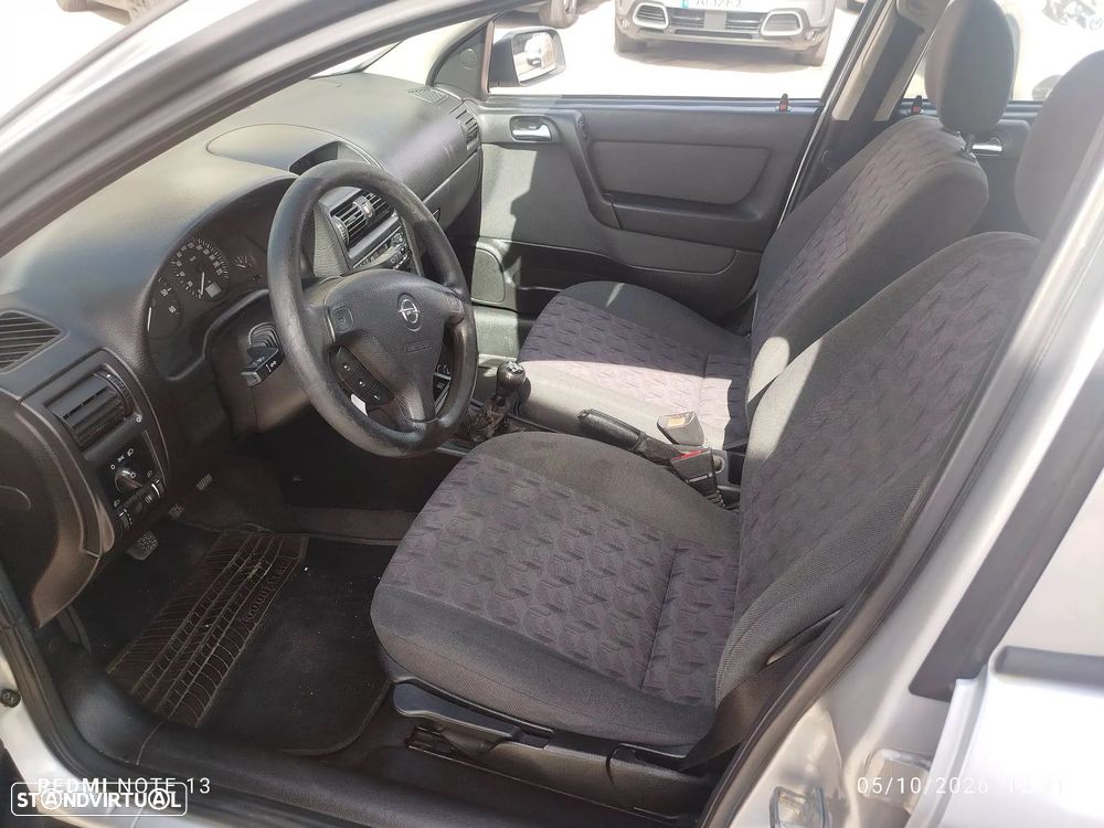 Opel Astra - 8