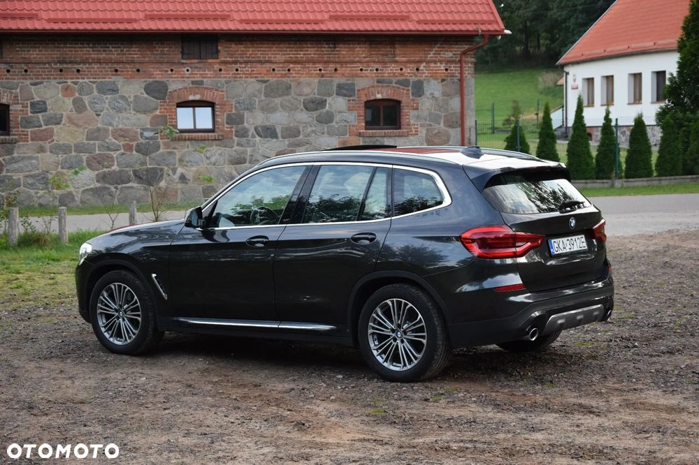 BMW X3 xDrive25d Luxury Line - 11