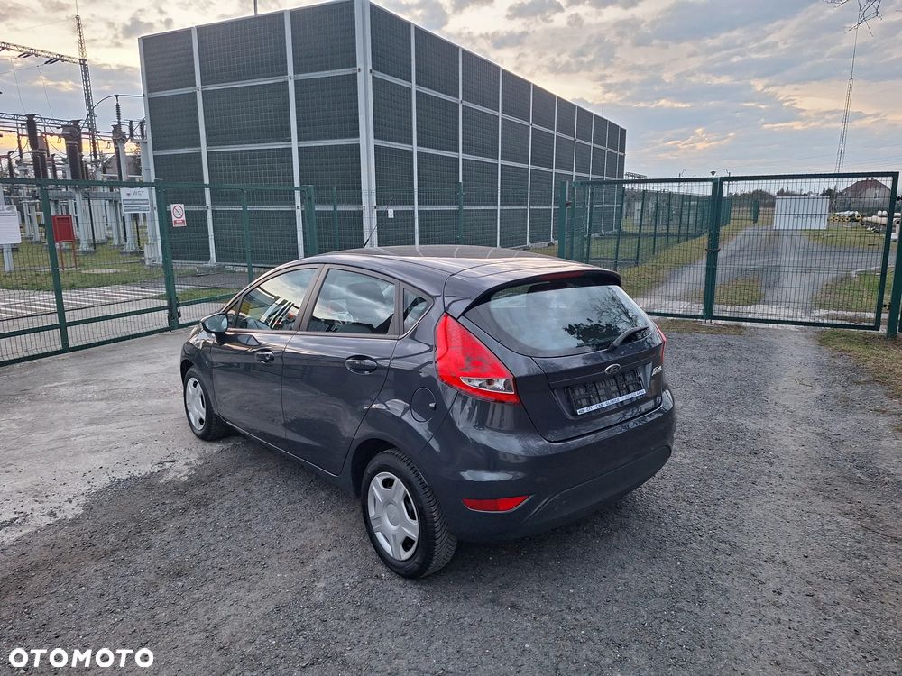Ford Fiesta - 3