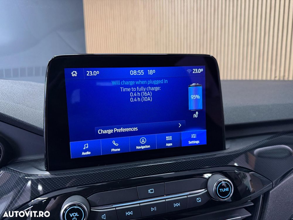 Ford Kuga 2.5 Duratec PHEV ST-LINE X - 11