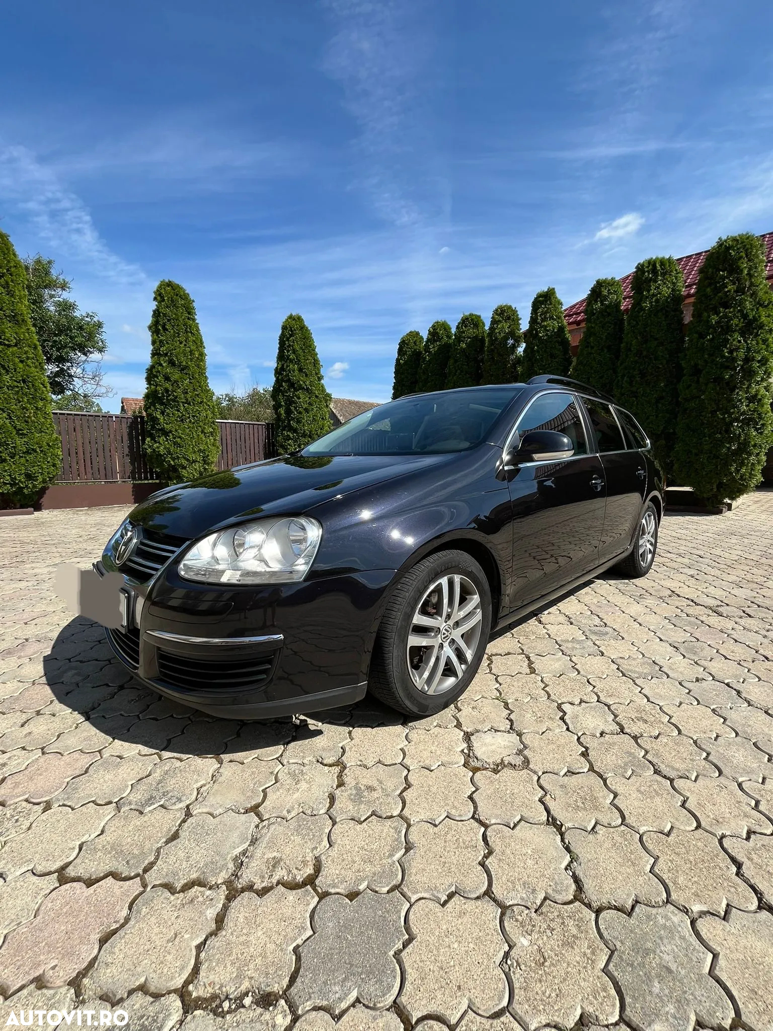 Volkswagen Golf Variant 2.0 TDI Comfortline DPF DSG - 4
