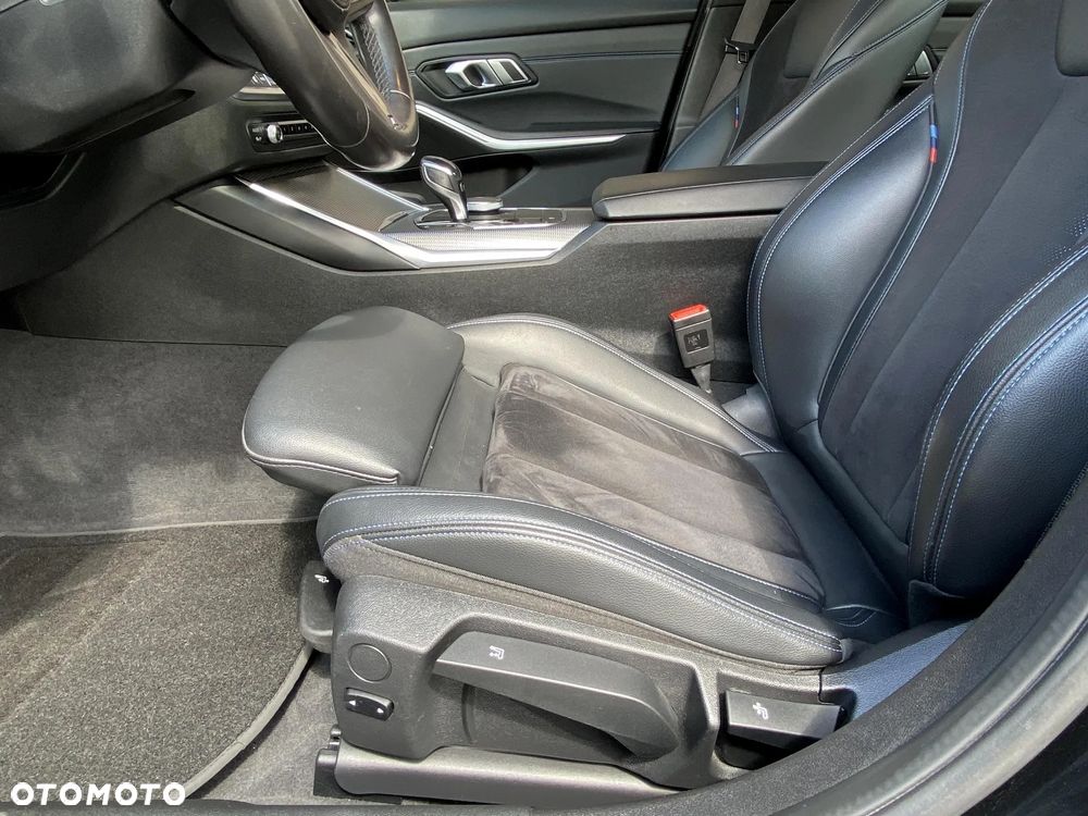 BMW Seria 3 320i GPF M Sport - 21