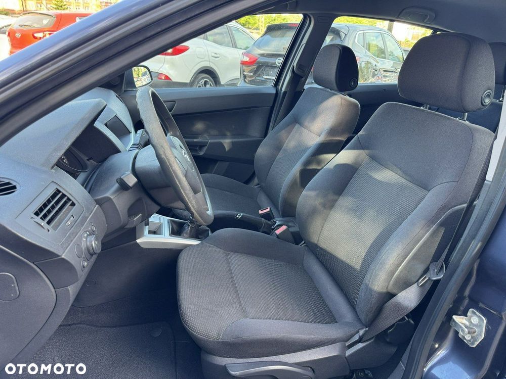 Opel Astra - 22