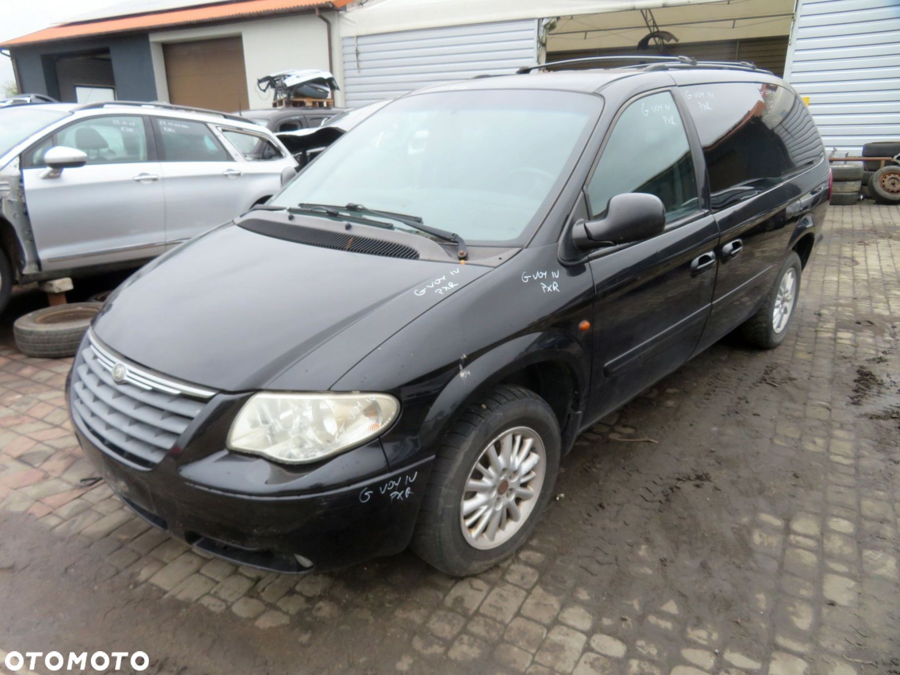 CHRYSLER GRAND VOYAGER IV RG RS LIFT 2007 PXR 2.8 CRD ENR 150KM DGL CZARNY na części - 1