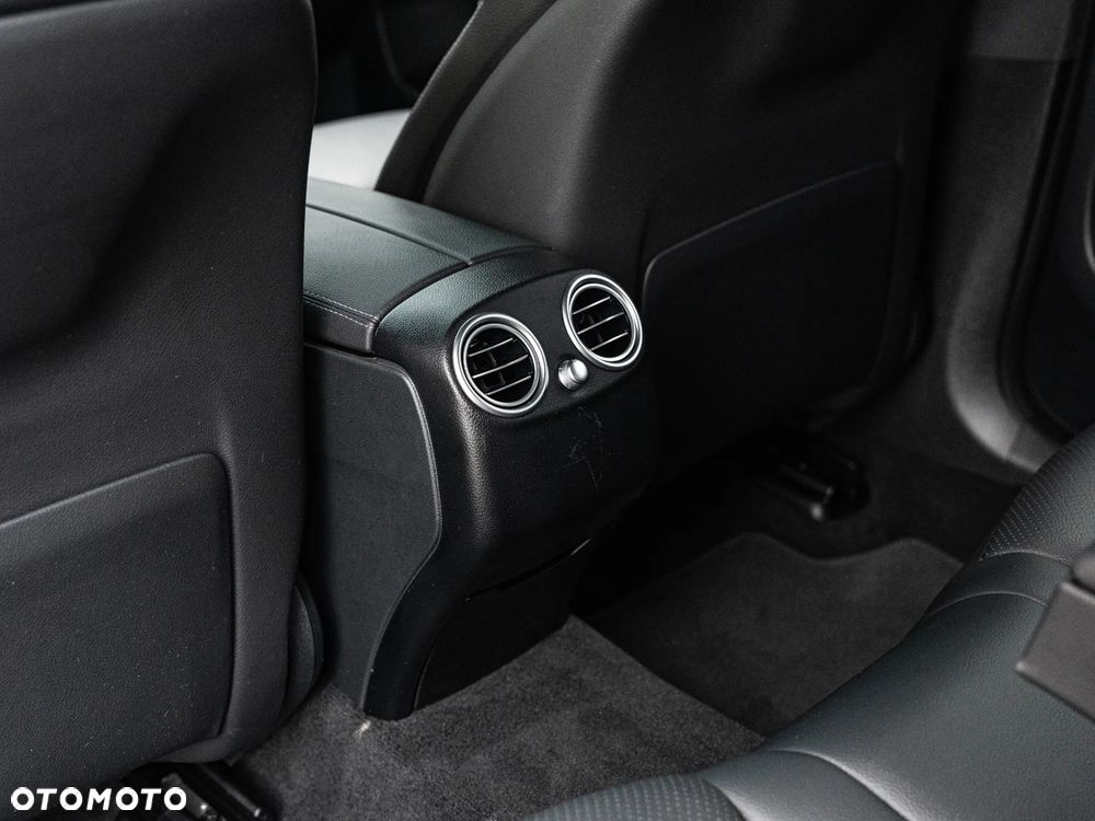 Mercedes-Benz GLC 220 d 4-Matic - 31