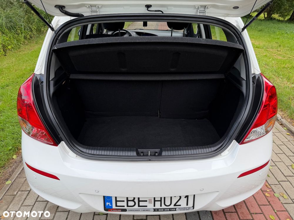 Hyundai i20 - 9