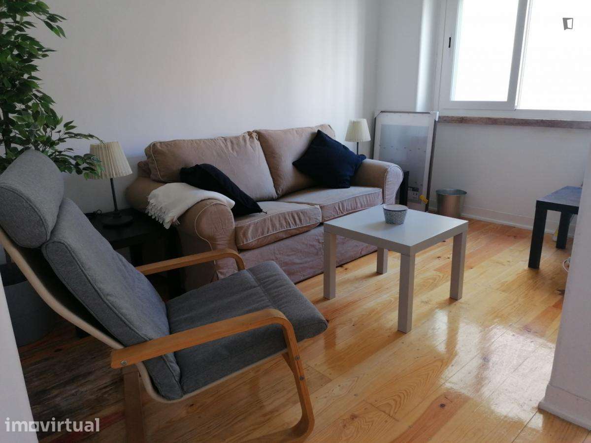 Quarto - localizado em Saldanha Lisbon - Grande imagem: 3/9