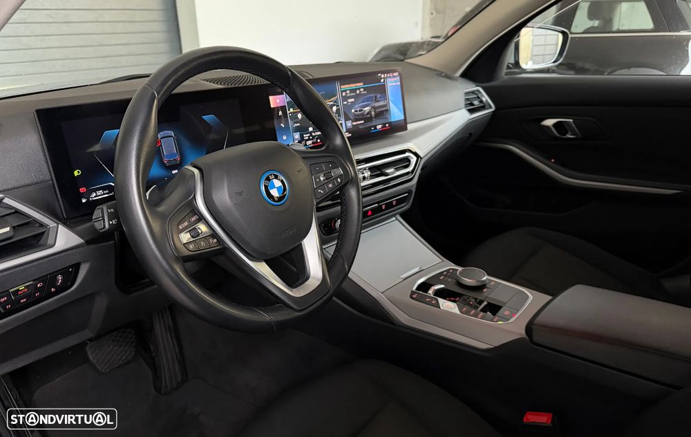 BMW 320 e Line Sport Auto - 14