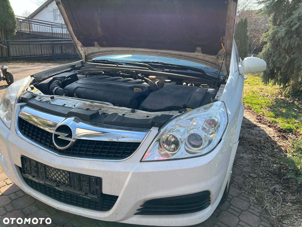 Opel Vectra 1.9 CDTI - 4