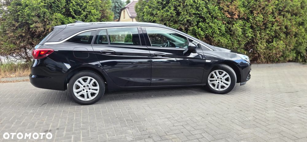 Opel Astra 1.6 D (CDTI) Start/Stop Innovation - 16