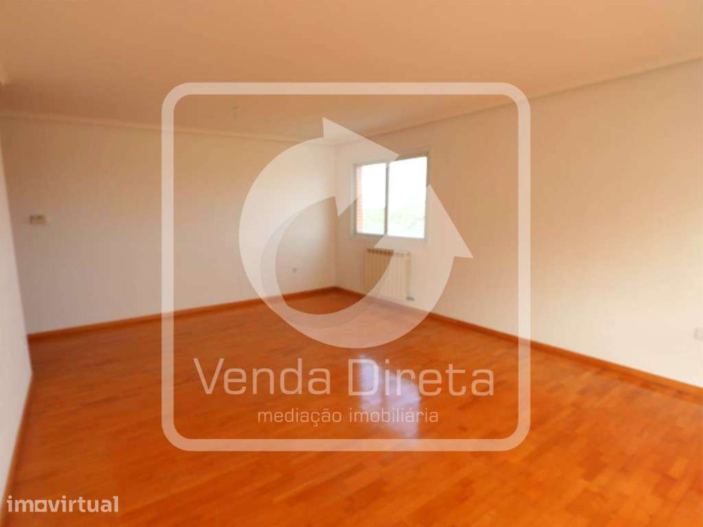 Apartamento T3 com Garagem, Arrecadação e Elevador em Alhos Vedros ... - Grande imagem: 4/20