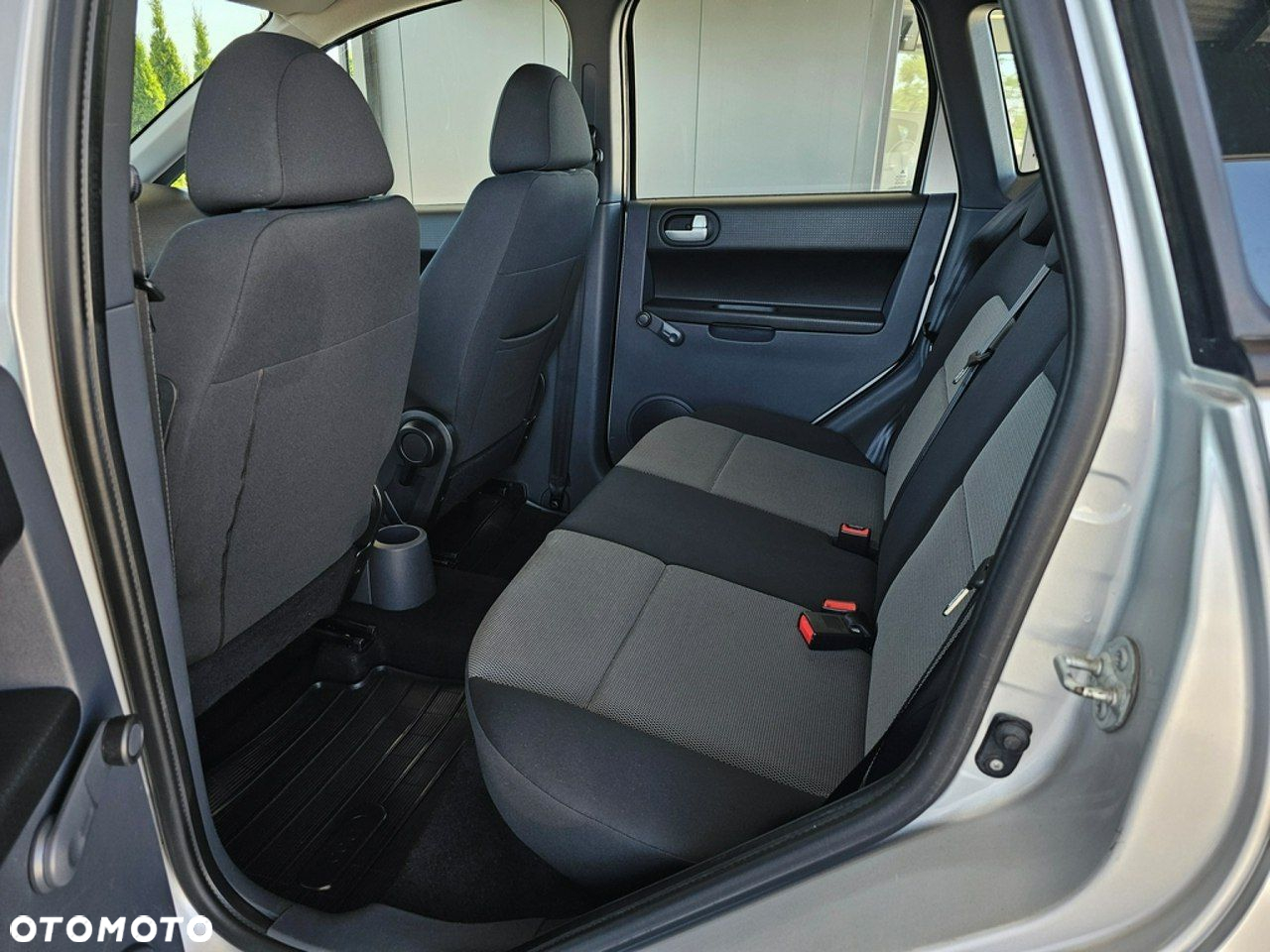 Mitsubishi Colt - 22