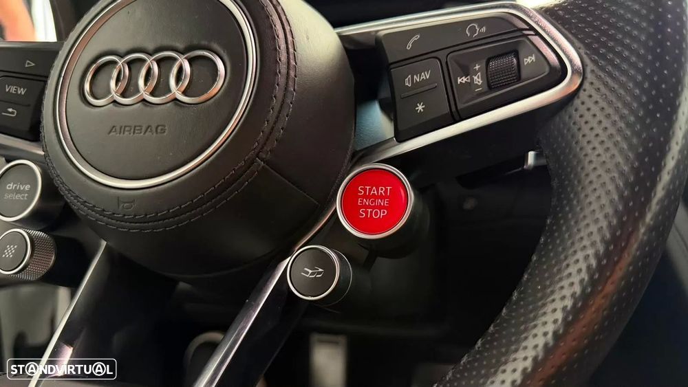 Audi R8 Coupé V10 plus 5.2 FSI quattro S tronic - 21
