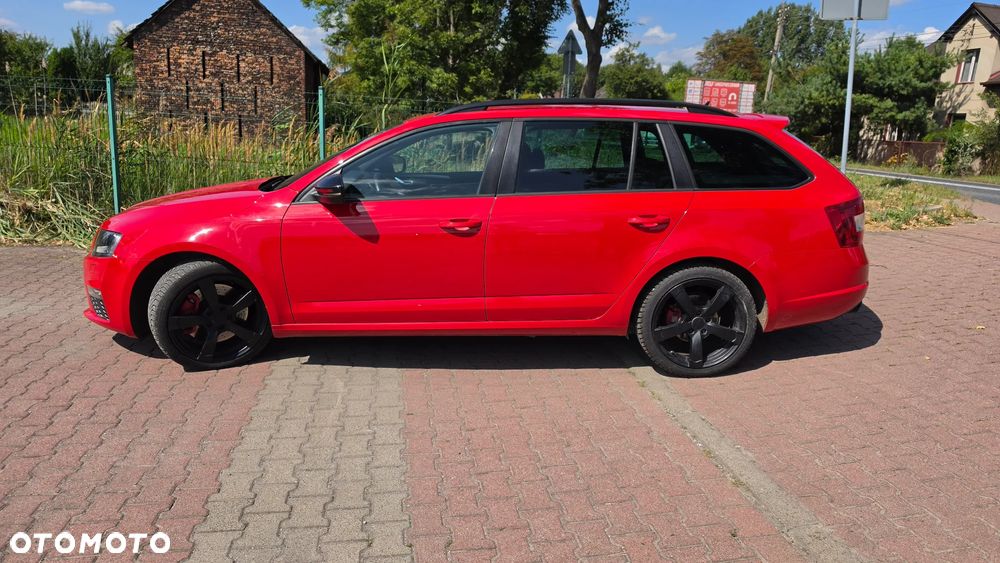 Skoda Octavia 2.0 TSI DSG RS 230 - 26