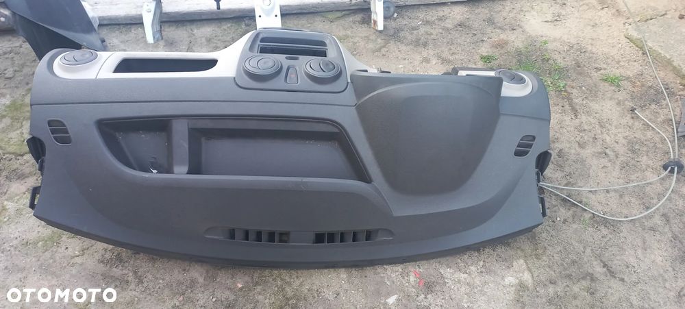 DESKA KONSOLA DACIA DOKKER VAN poznan - 2