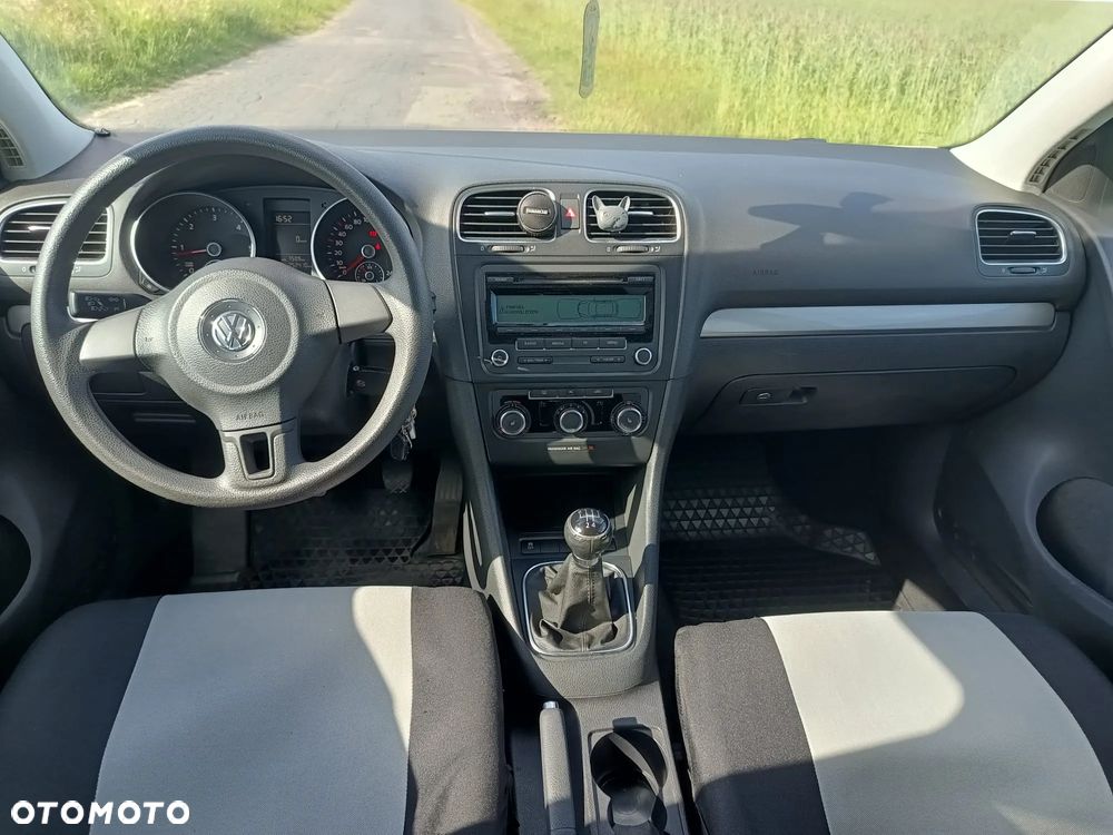 Volkswagen Golf 1.6 TDI Trendline - 5