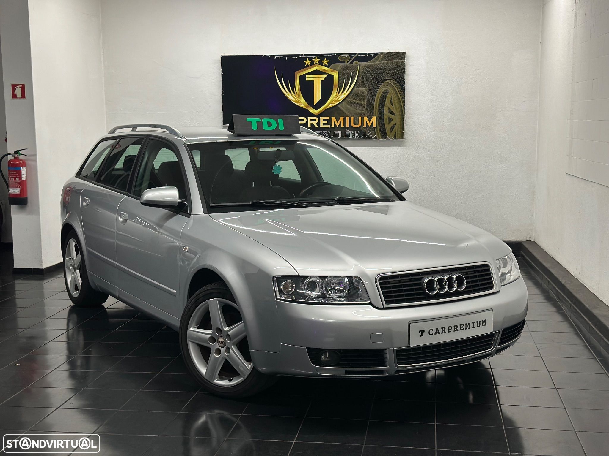 Audi A4 Avant 1.9 TDI m5 Sport - 1