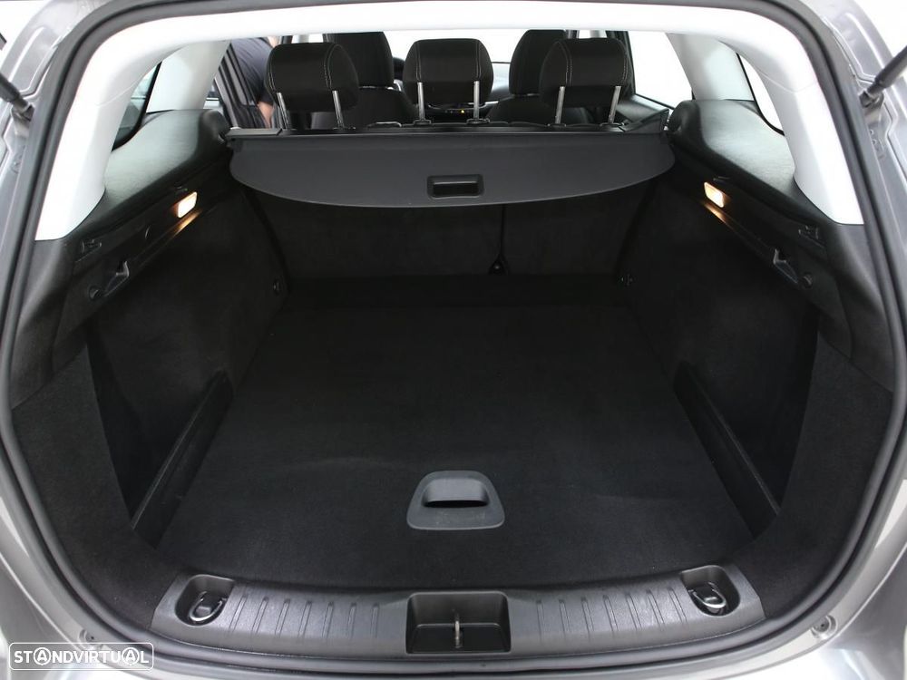Fiat Tipo Station Wagon 1.3 M-Jet Lounge - 18