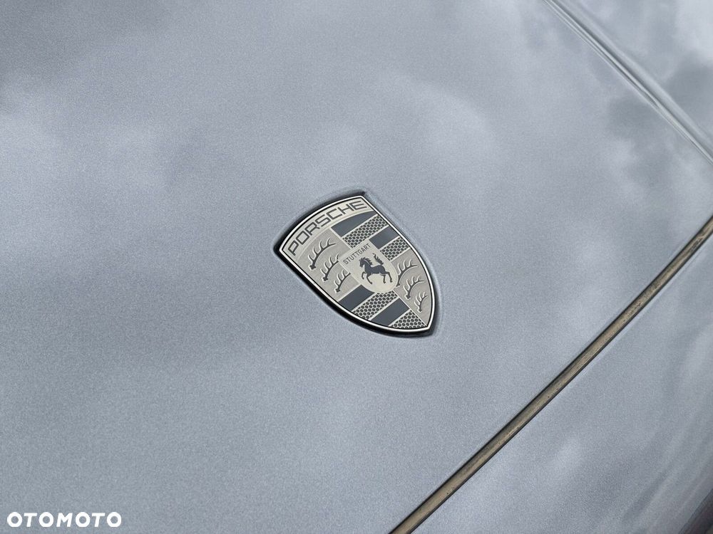 Porsche Cayenne - 12