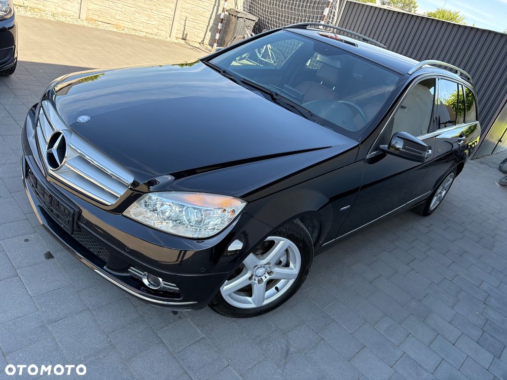 Mercedes-Benz Klasa C 180 CDI DPF (BlueEFFICIENCY) Elegance - 9