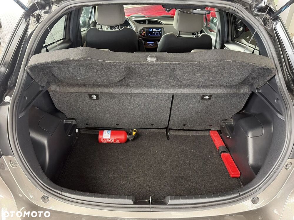Toyota Yaris 1.5 Selection - 17