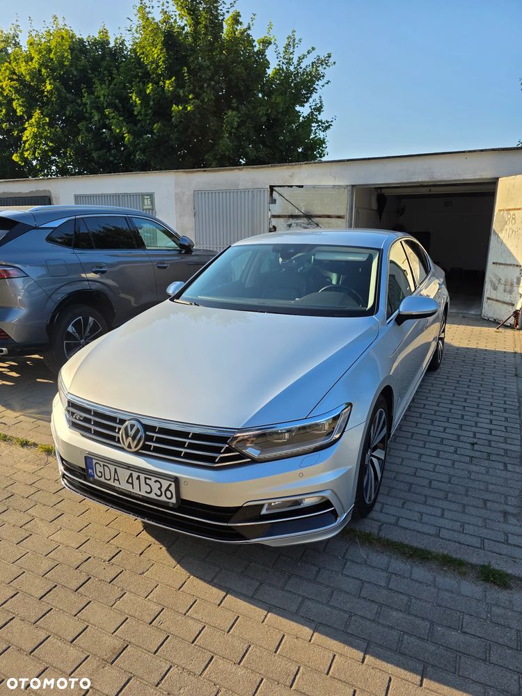 Volkswagen Passat 2.0 TSI 4Mot Highline DSG - 22