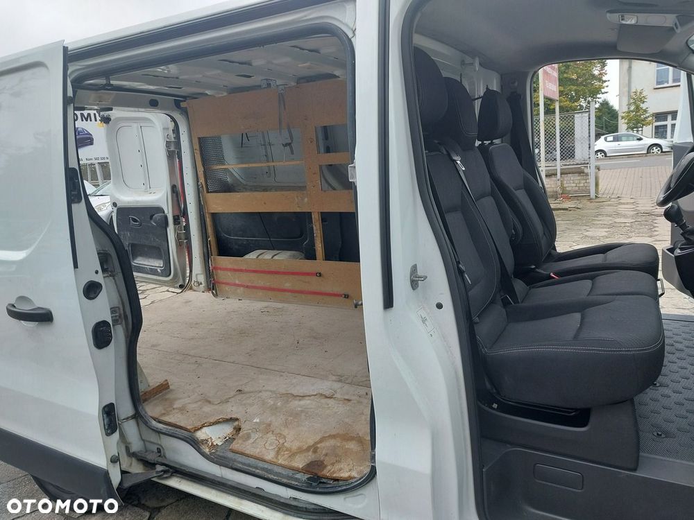 Renault Trafic - 18