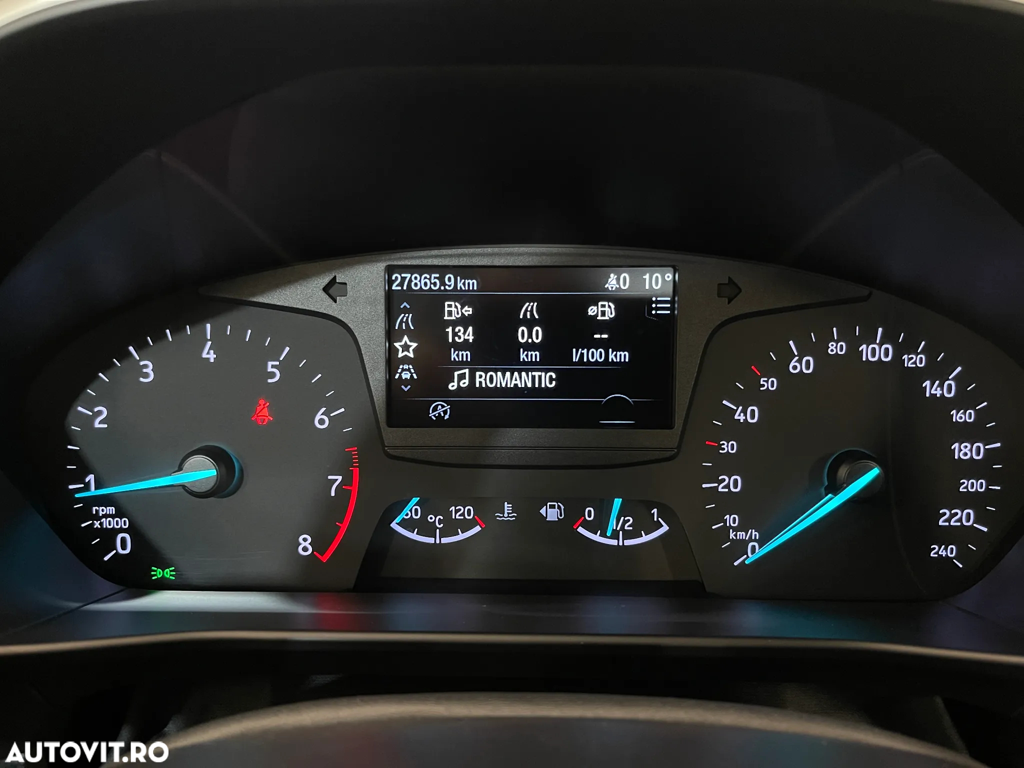 Ford Focus 1.0 EcoBoost Trend Edition - 22