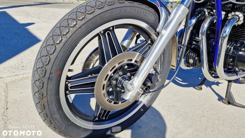 Honda CB - 8