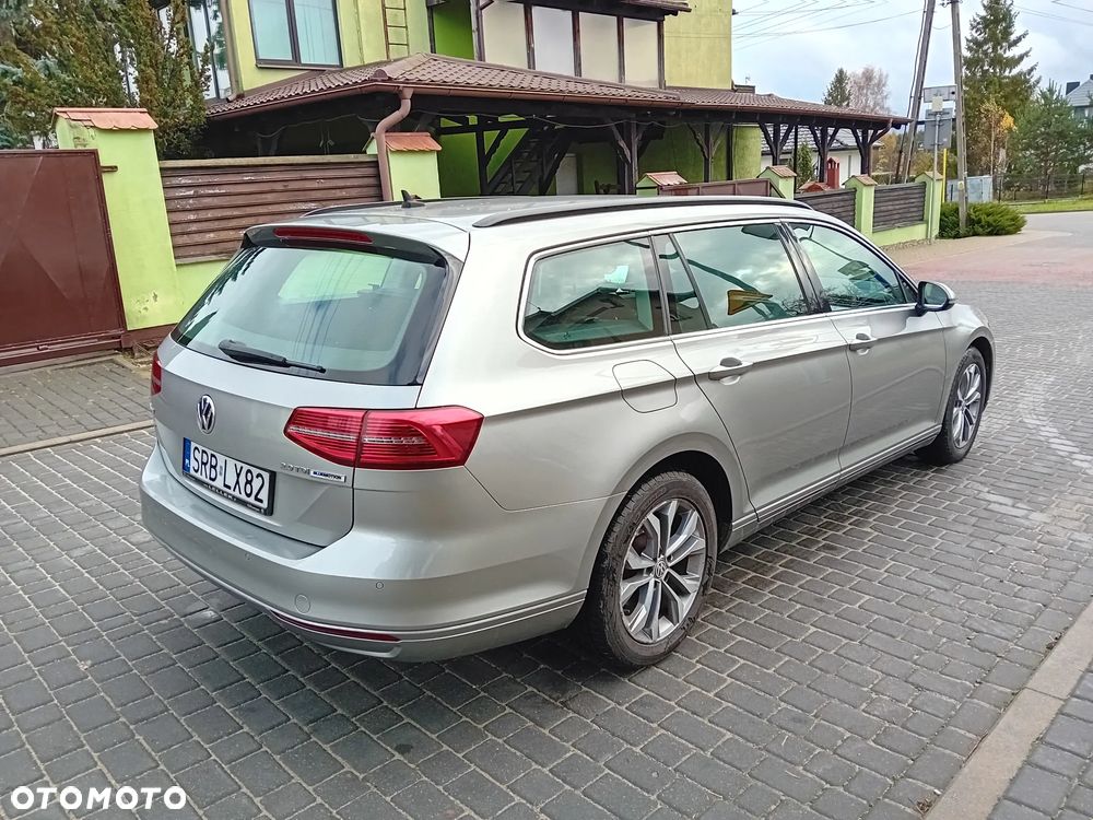 Volkswagen Passat 2.0 TDI BMT Comfortline - 11