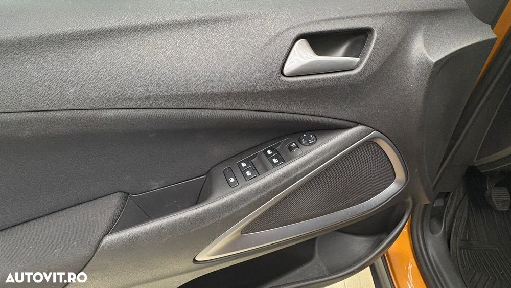 Opel Crossland X 1.6 CDTI Enjoy - 22